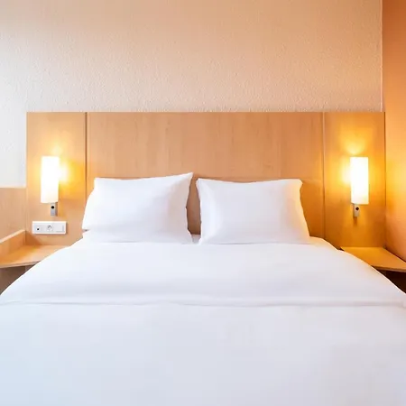 Hotel Centre Cathedrale 3*