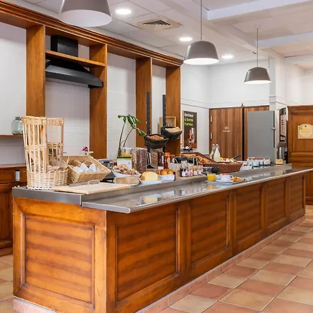 Hotel Centre Cathedrale 3*