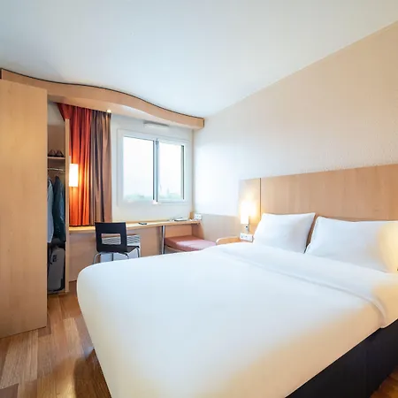 Hotel Centre Cathedrale 3*
