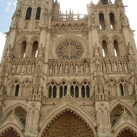 Centre Cathedrale Амьен