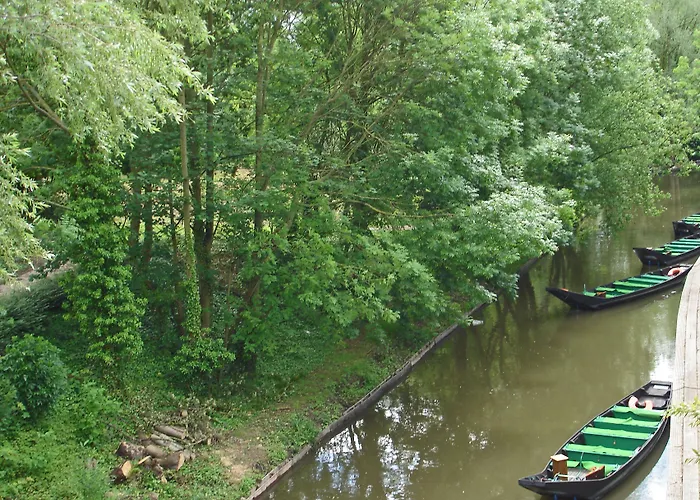 Centre Cathedrale Otel 3*